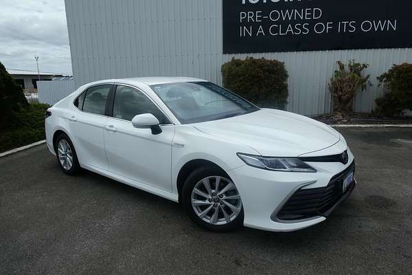 2021 Toyota Camry Ascent AXVH70R