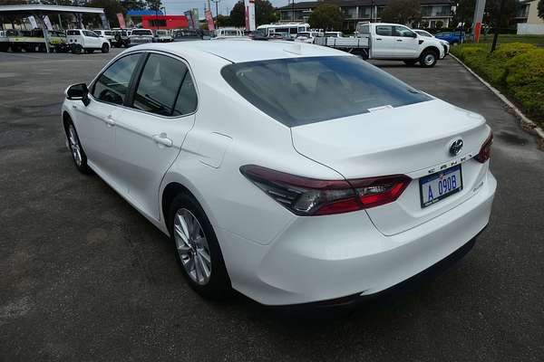 2021 Toyota Camry Ascent AXVH70R