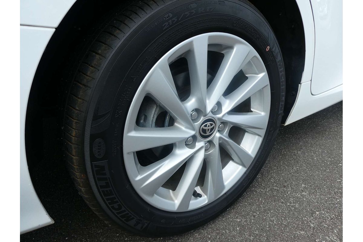 2021 Toyota Camry Ascent AXVH70R