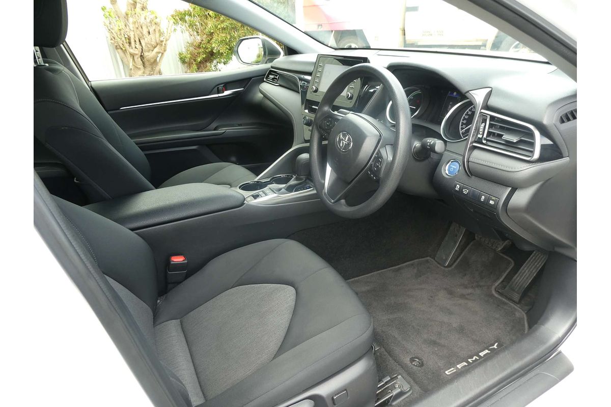 2021 Toyota Camry Ascent AXVH70R