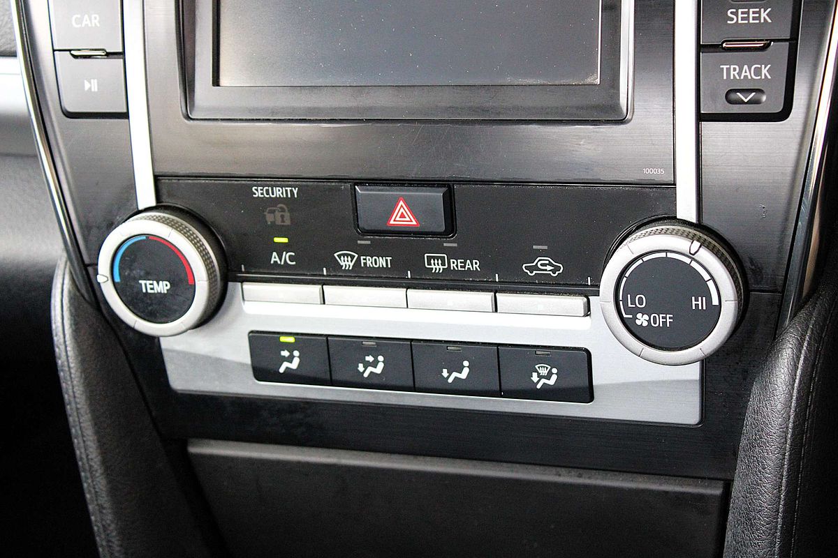 2013 Toyota Camry Atara S ASV50R