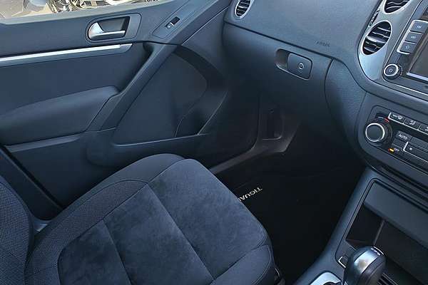 2015 Volkswagen Tiguan 132TSI 5N