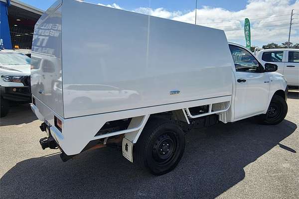 2016 Toyota Hilux Workmate GUN122R Rear Wheel Drive