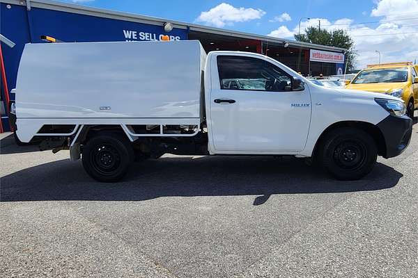 2016 Toyota Hilux Workmate GUN122R Rear Wheel Drive