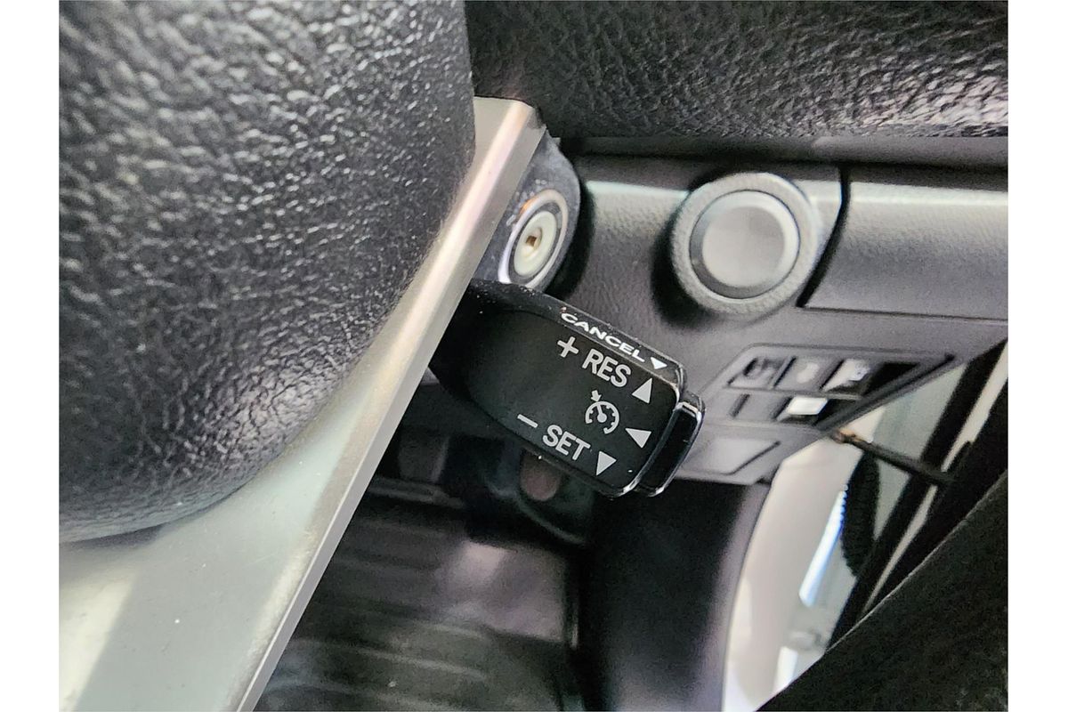 2016 Toyota Hilux Workmate GUN122R Rear Wheel Drive