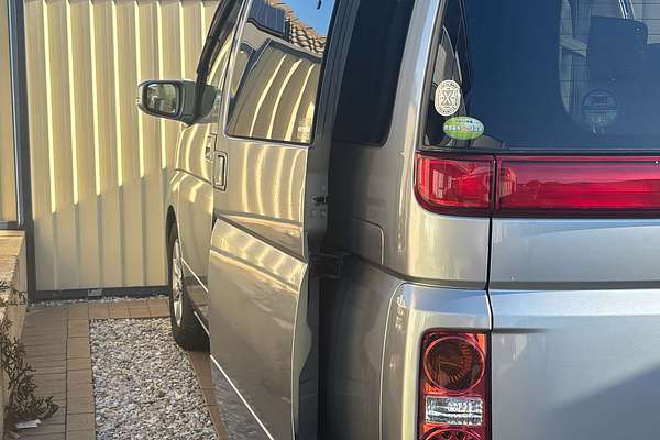 2007 Nissan Elgrand Highway Star E51