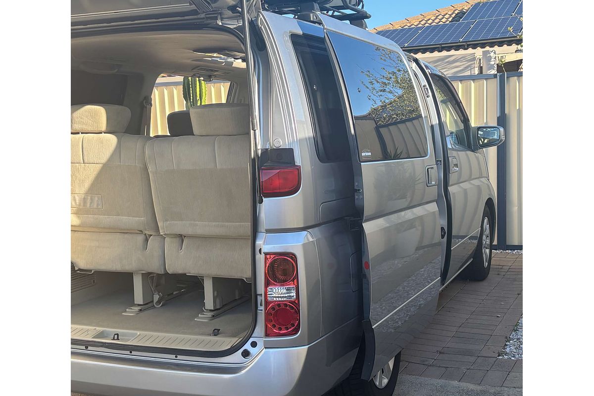 2007 Nissan Elgrand Highway Star E51