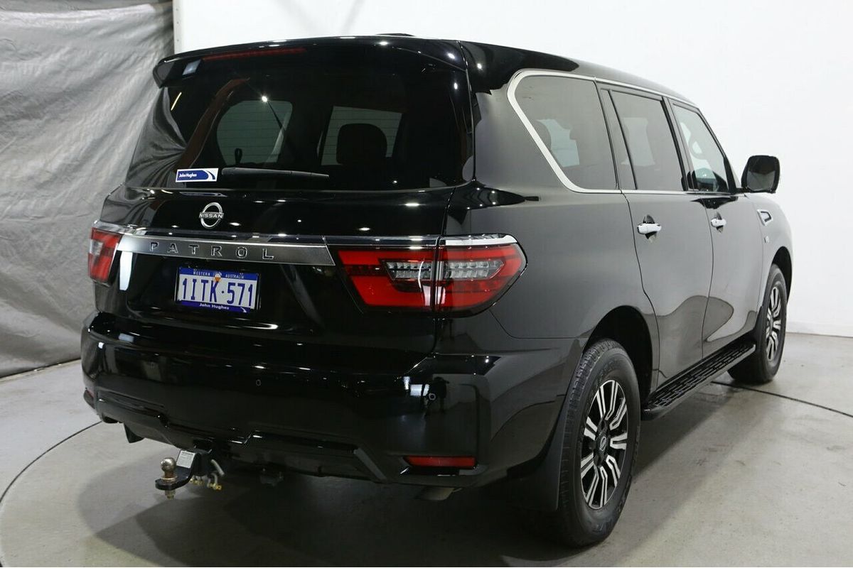 2022 Nissan Patrol Ti Y62