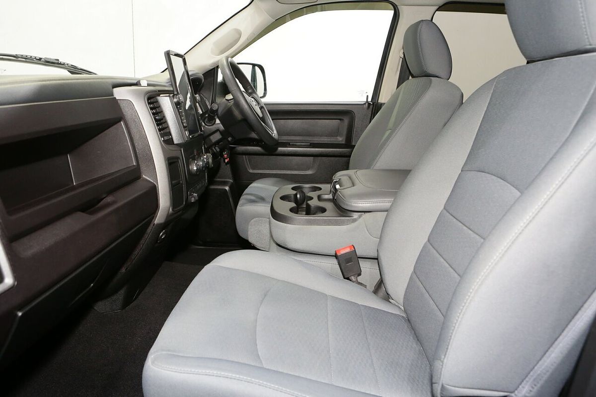 2019 RAM 1500 Express DS 4X4 SWB
