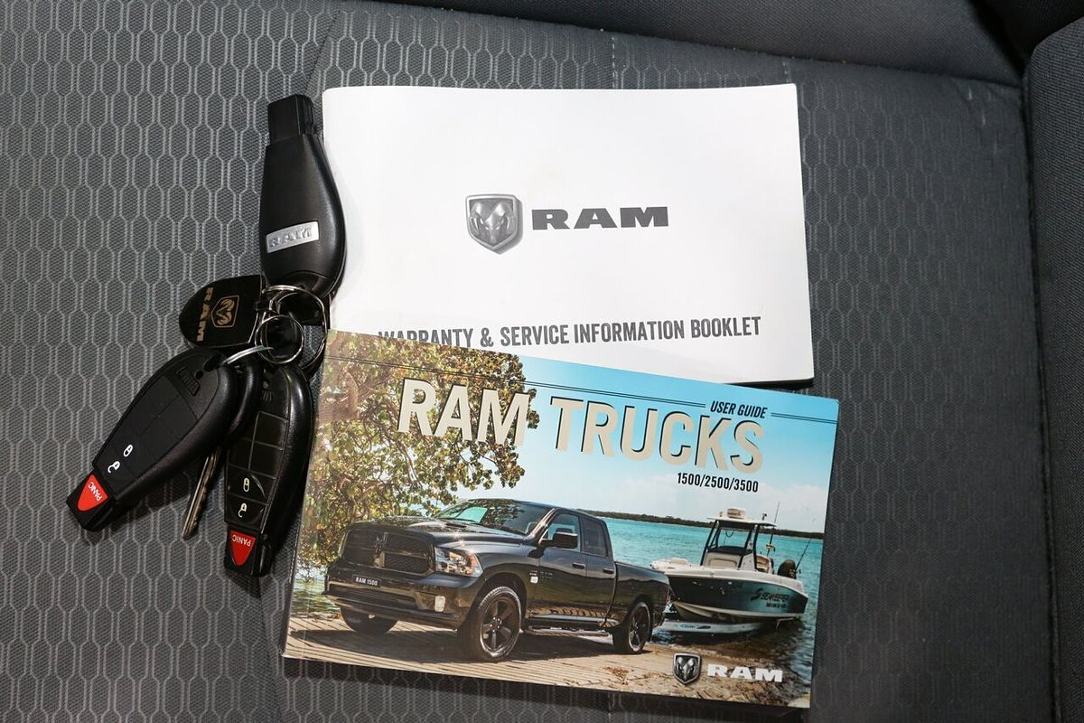 2019 RAM 1500 Express DS 4X4 SWB