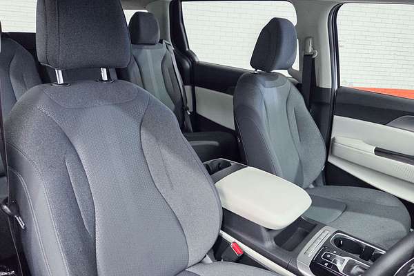 2023 Kia Carnival S KA4