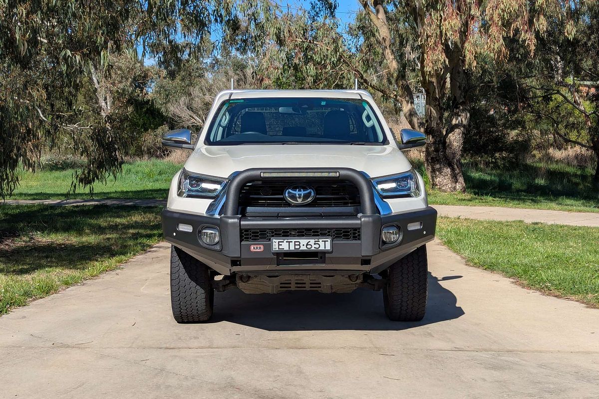 2022 Toyota Hilux SR5 GUN126R 4X4