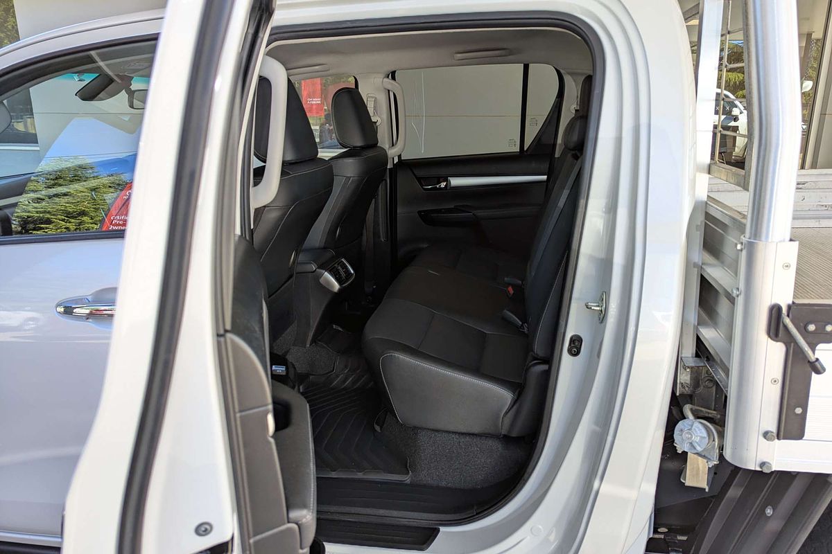 2022 Toyota Hilux SR5 GUN126R 4X4