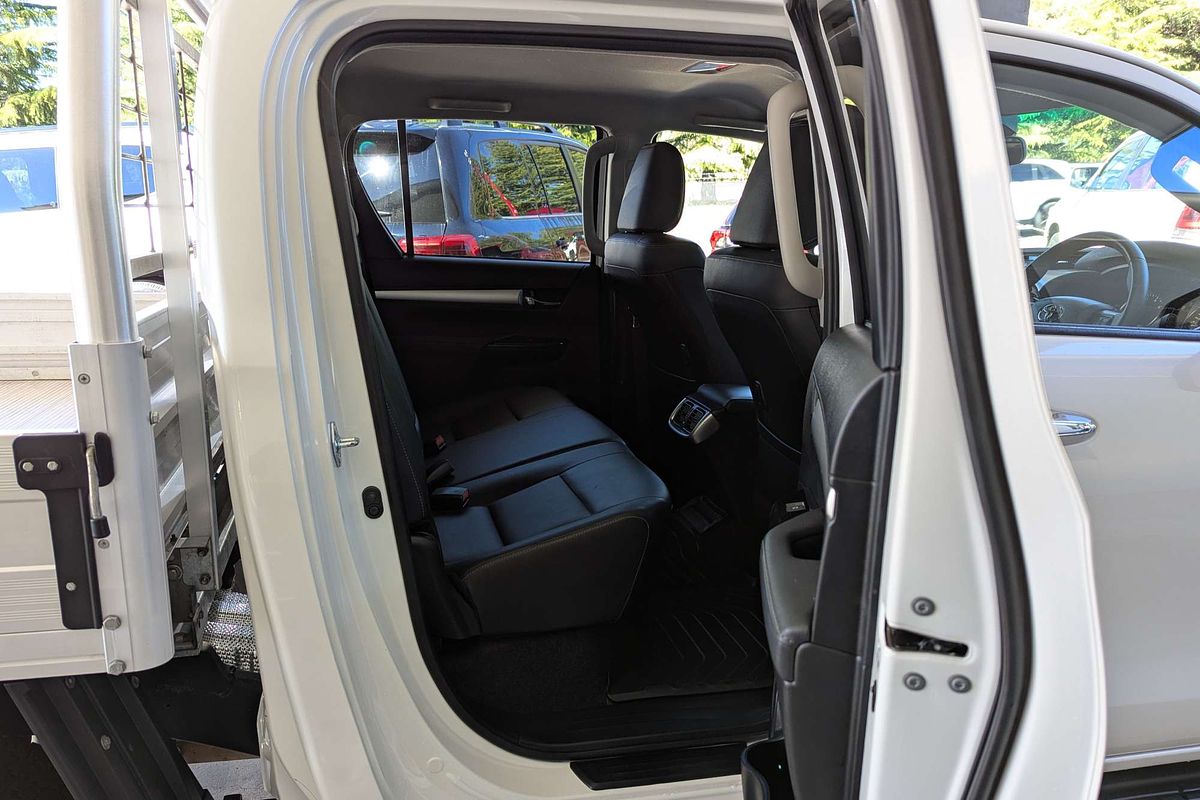2022 Toyota Hilux SR5 GUN126R 4X4