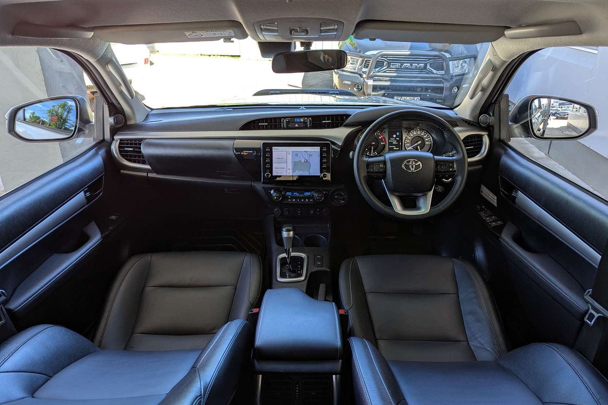 2022 Toyota Hilux SR5 GUN126R 4X4