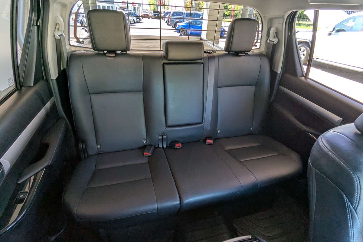 2022 Toyota Hilux SR5 GUN126R 4X4