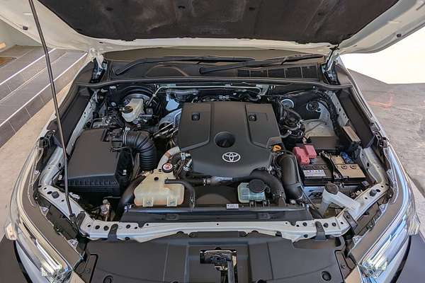 2022 Toyota Hilux SR5 GUN126R 4X4