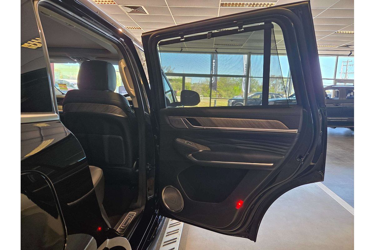 2025 GWM Tank 500 Ultra Hi4-T PHEV P03