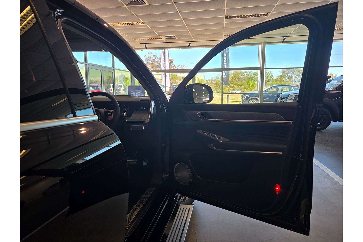 2025 GWM Tank 500 Ultra Hi4-T PHEV P03