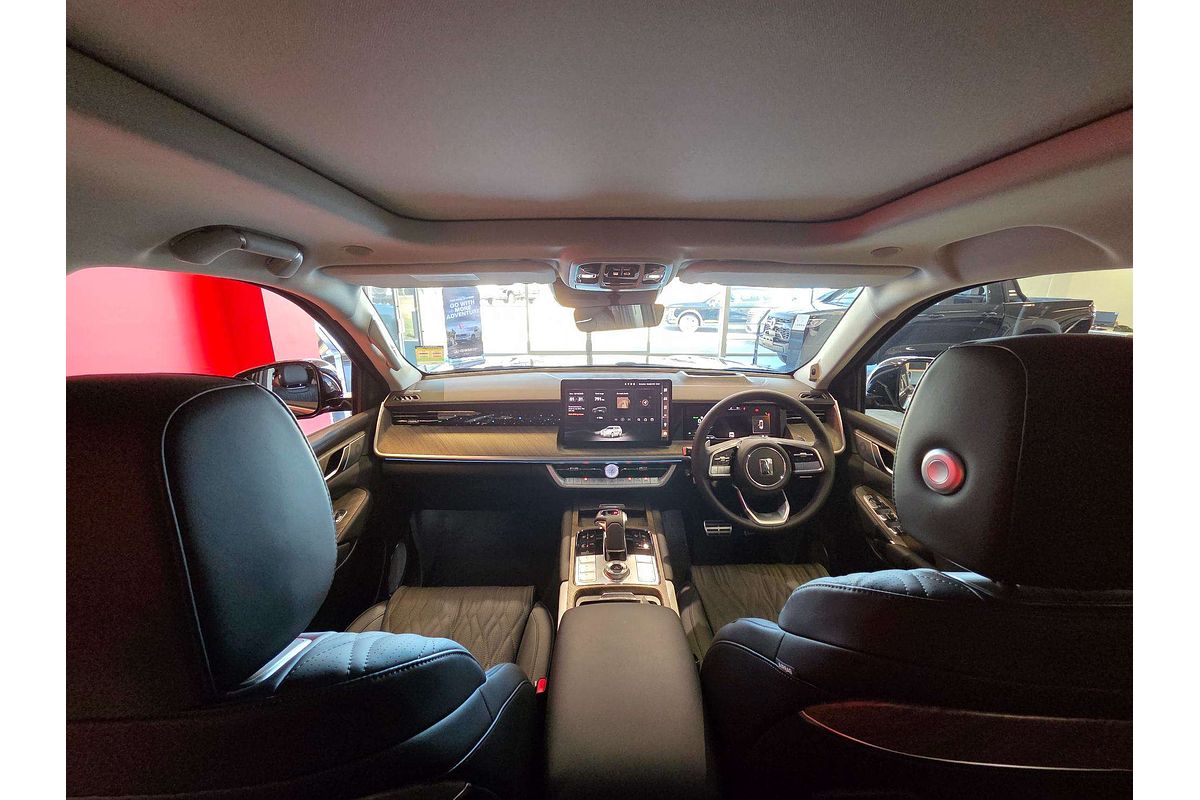 2025 GWM Tank 500 Ultra Hi4-T PHEV P03