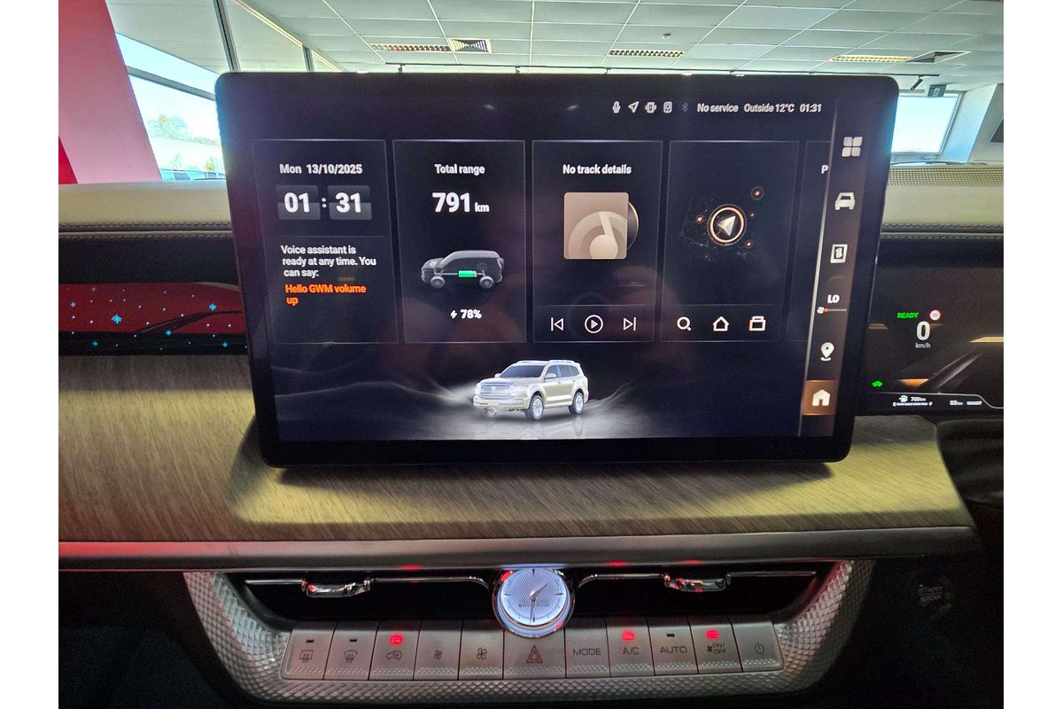 2025 GWM Tank 500 Ultra Hi4-T PHEV P03