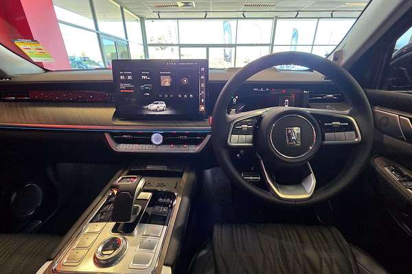 2025 GWM Tank 500 Ultra Hi4-T PHEV P03