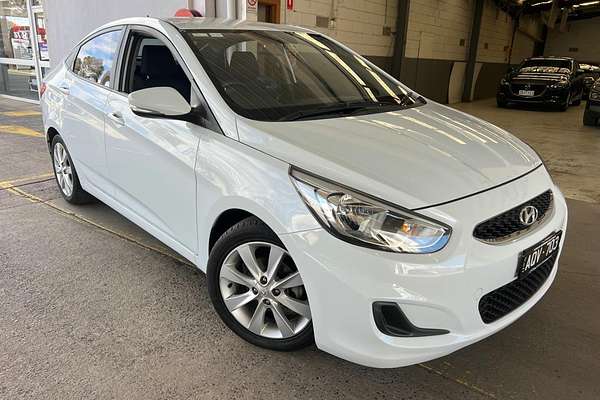 2018 Hyundai Accent Sport RB6