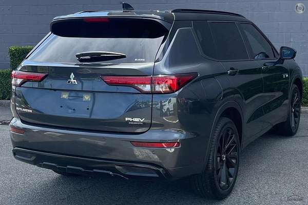 2024 Mitsubishi Outlander PHEV GSR ZM