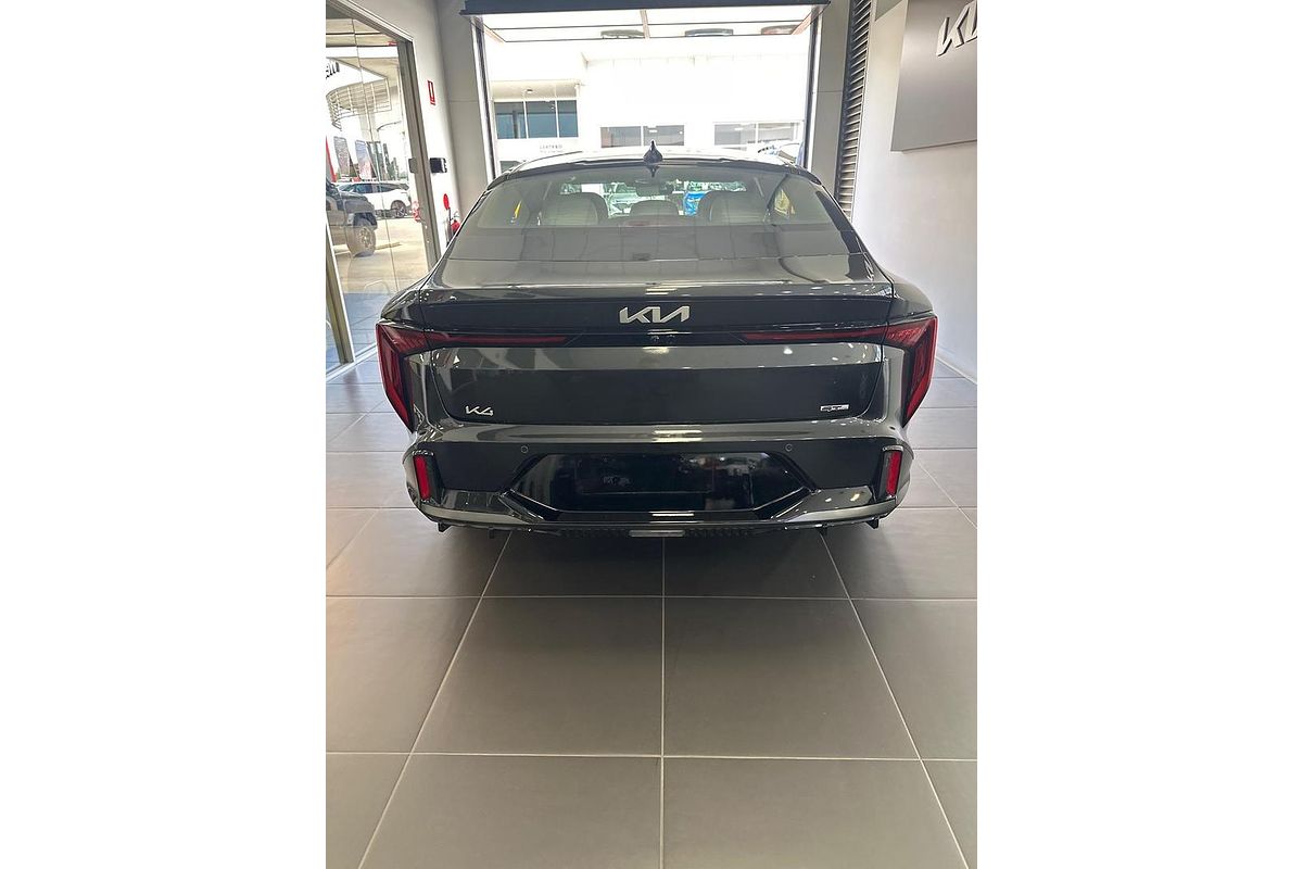 2025 Kia K4 GT-Line CL4m