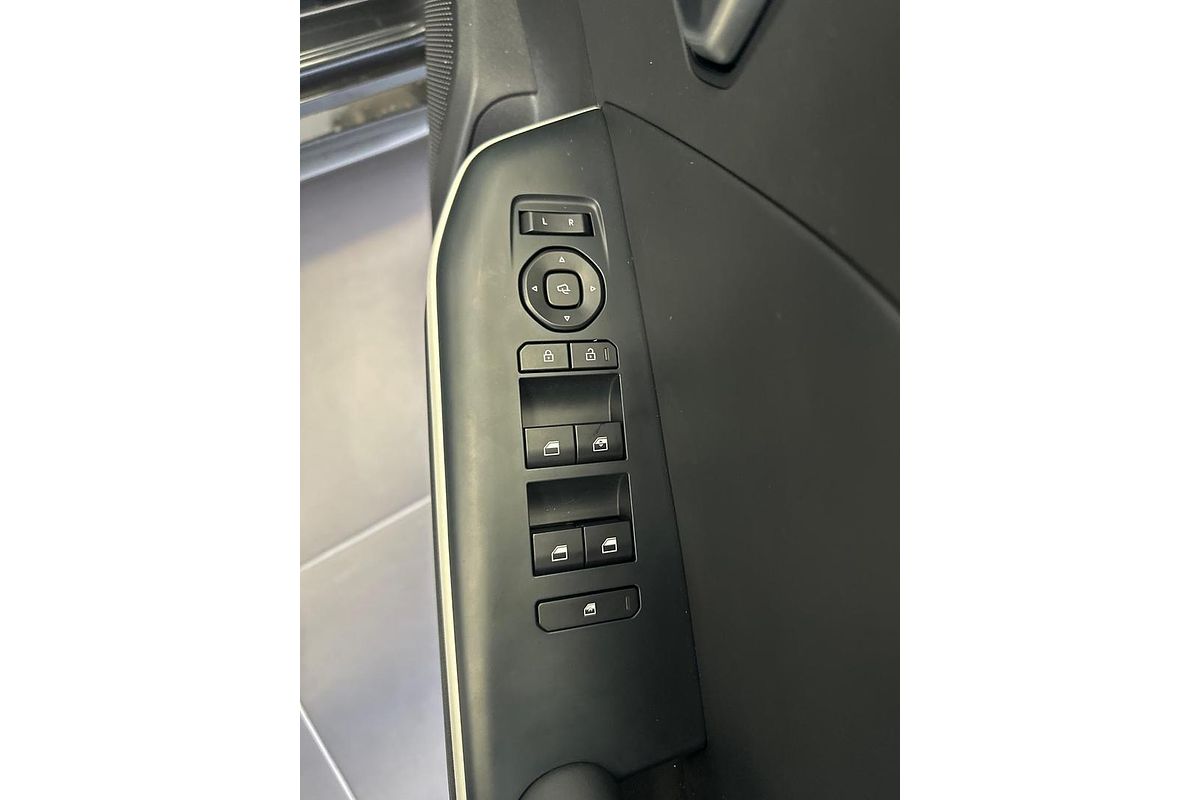 2025 Kia K4 GT-Line CL4m