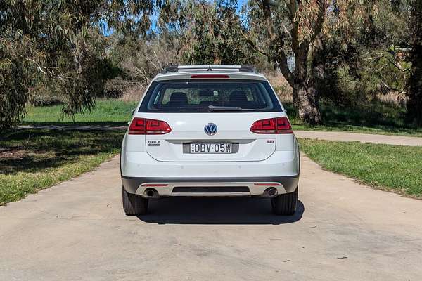 2015 Volkswagen Golf Alltrack 132TSI 7