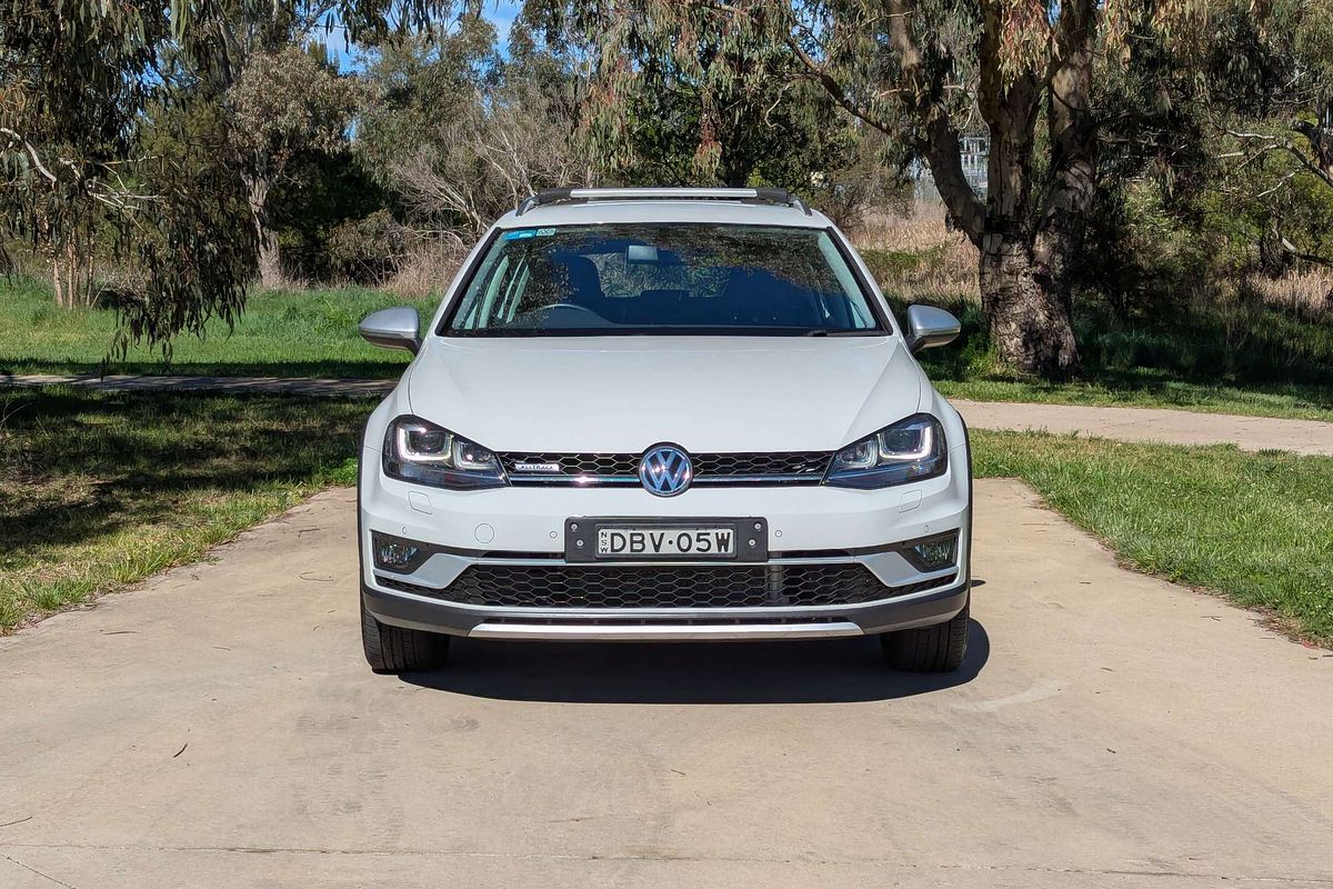 2015 Volkswagen Golf Alltrack 132TSI 7