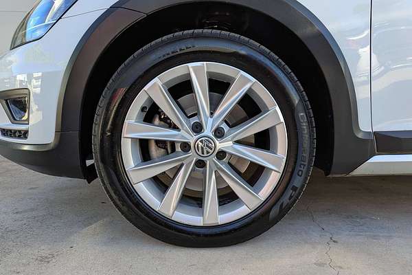 2015 Volkswagen Golf Alltrack 132TSI 7