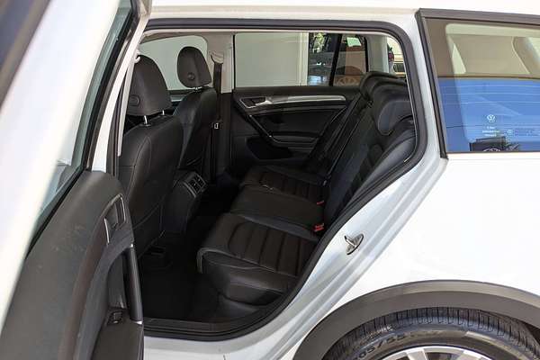 2015 Volkswagen Golf Alltrack 132TSI 7