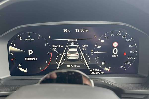 2025 Mitsubishi Outlander Exceed ZM