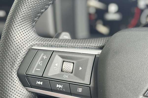2025 Mitsubishi Outlander Exceed ZM