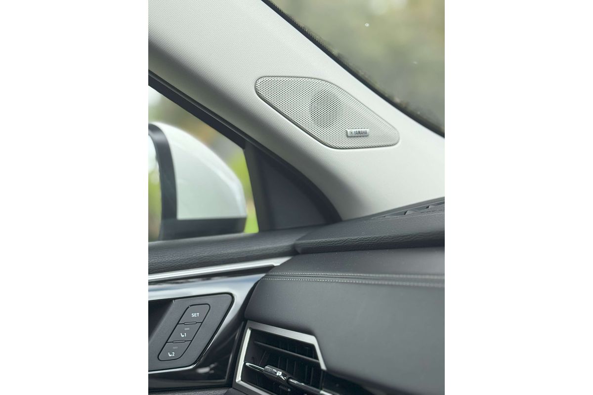 2025 Mitsubishi Outlander Exceed ZM