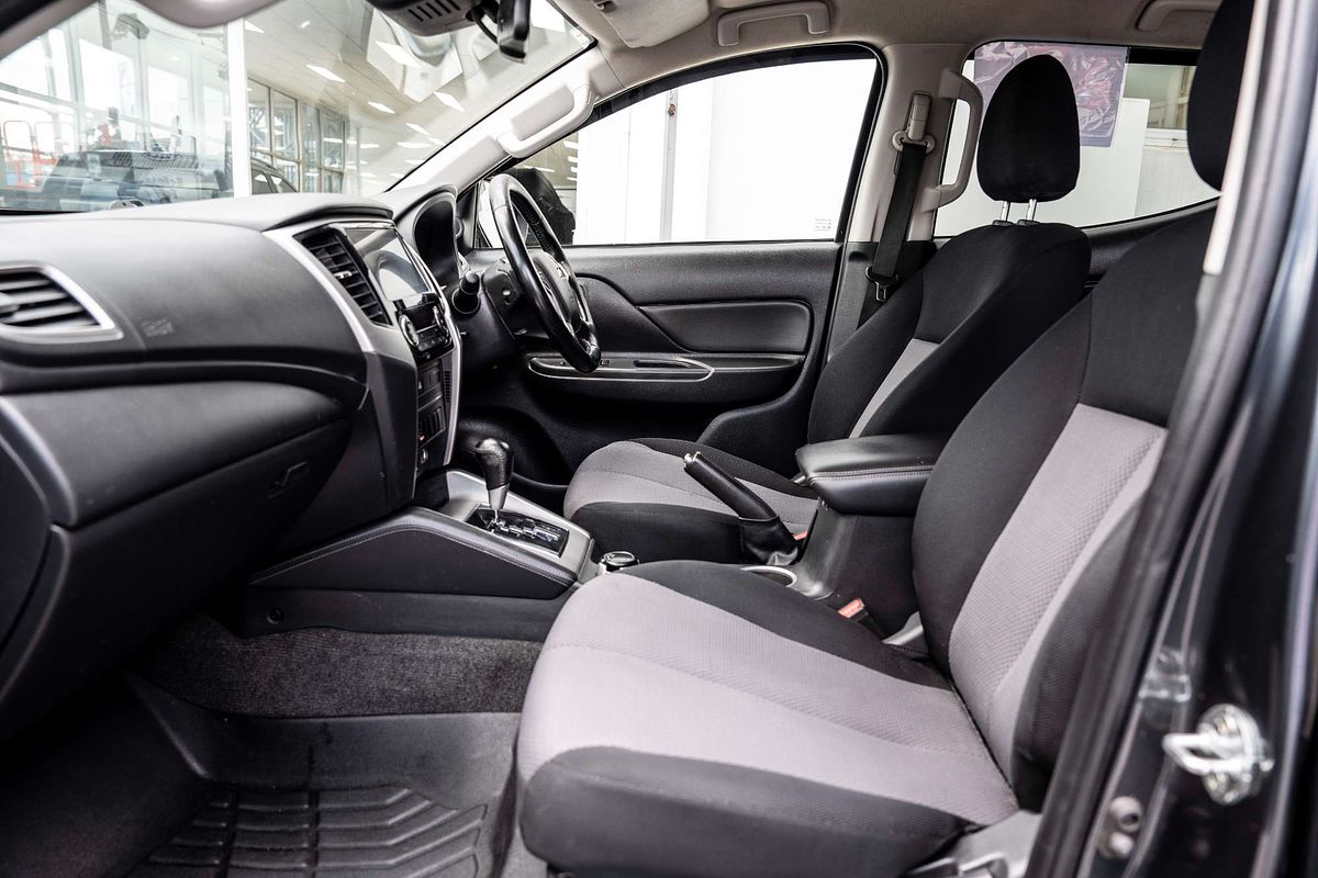 2020 Mitsubishi Triton GLX-R MR 4X4