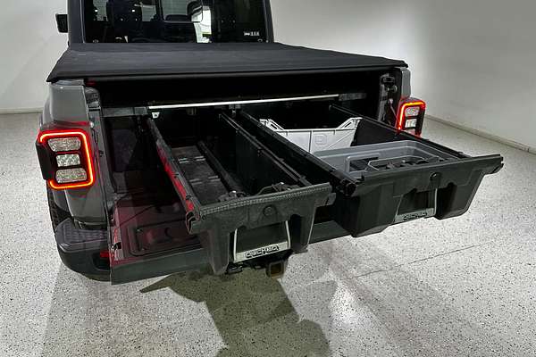 2021 Jeep Gladiator Night Eagle JT All Wheel Drive