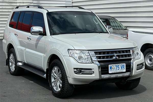 2017 Mitsubishi Pajero GLX NX