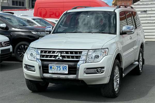 2017 Mitsubishi Pajero GLX NX