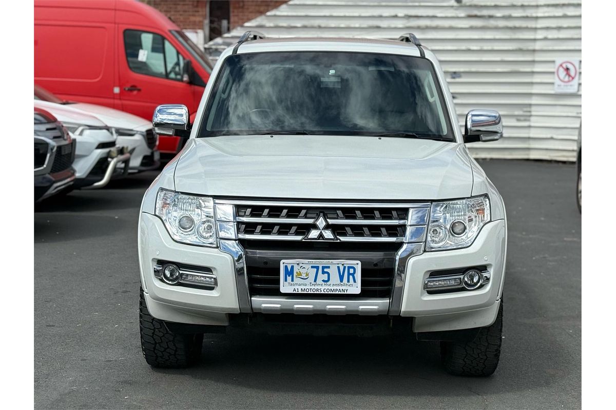 2017 Mitsubishi Pajero GLX NX