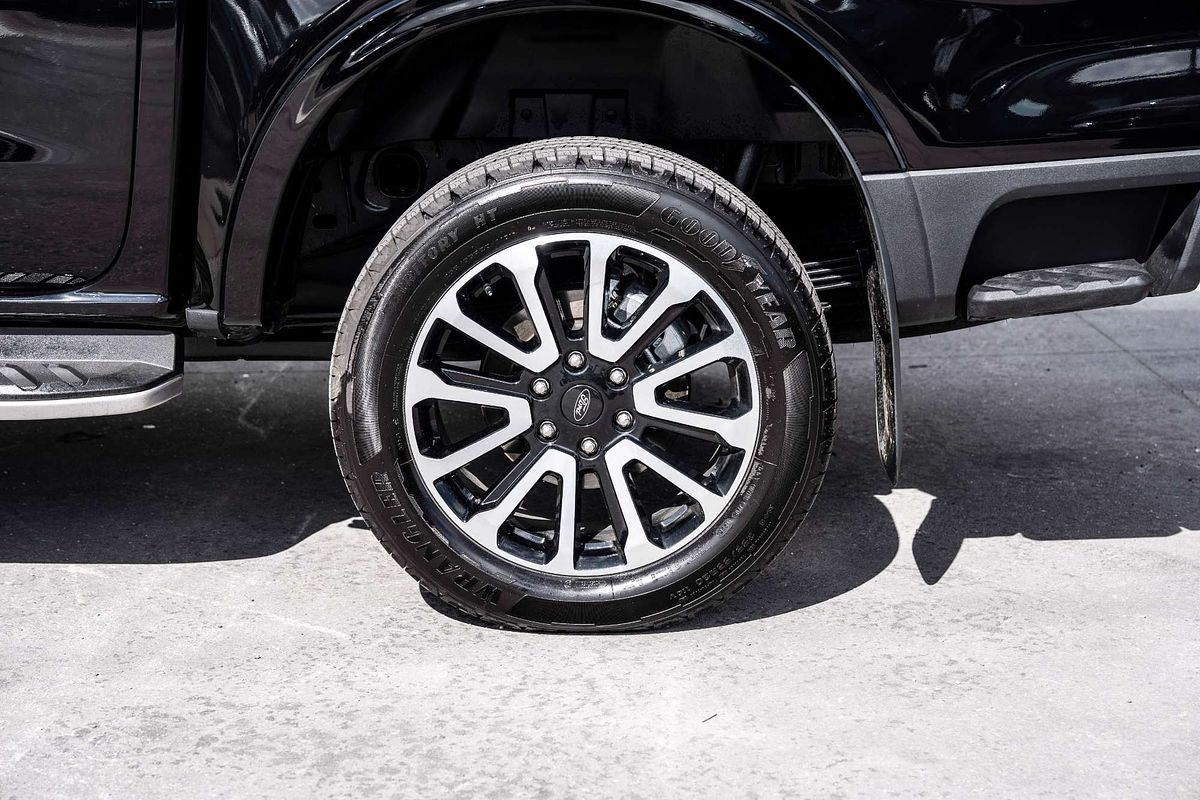 2025 Ford Ranger Platinum 4X4 3.0L