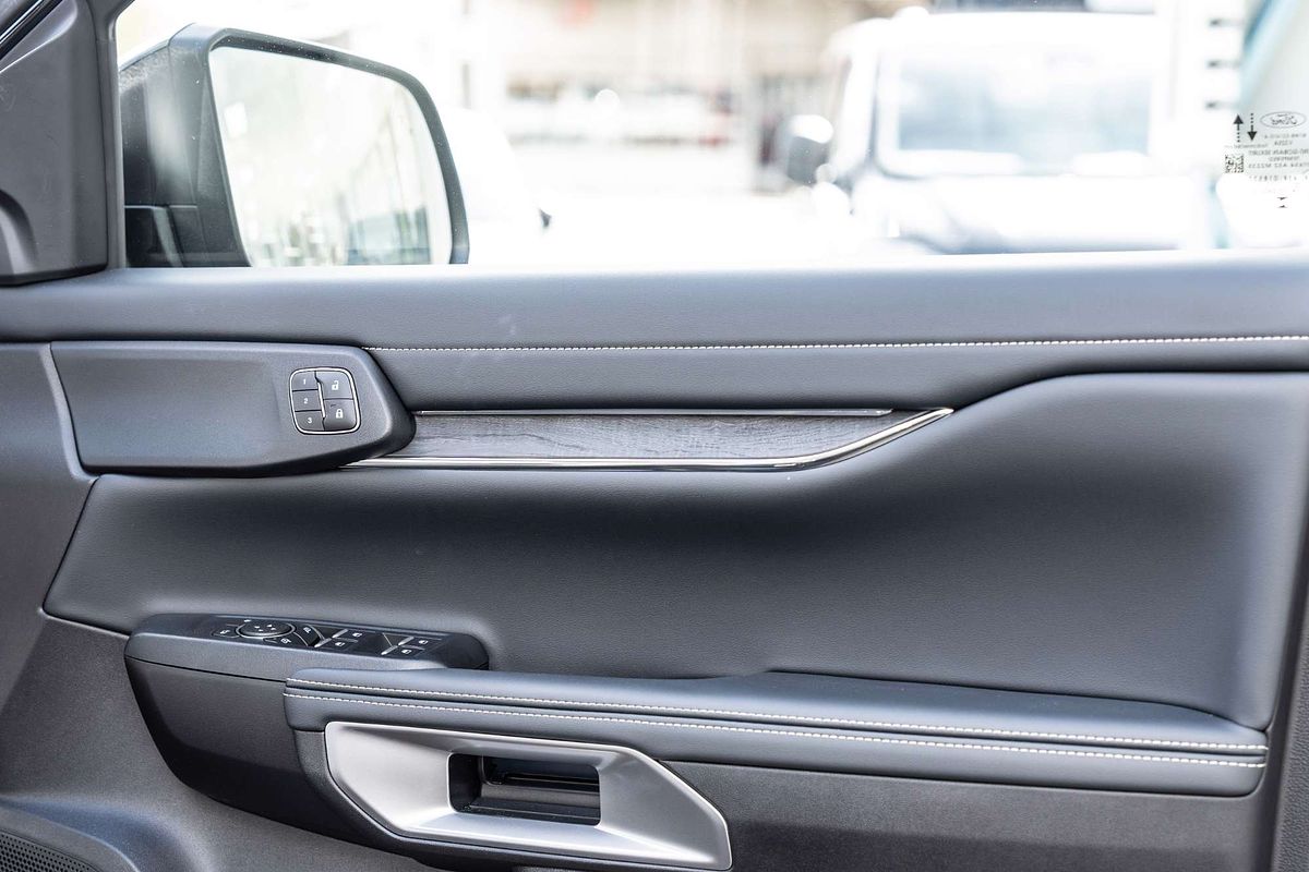 2025 Ford Ranger Platinum 4X4 3.0L