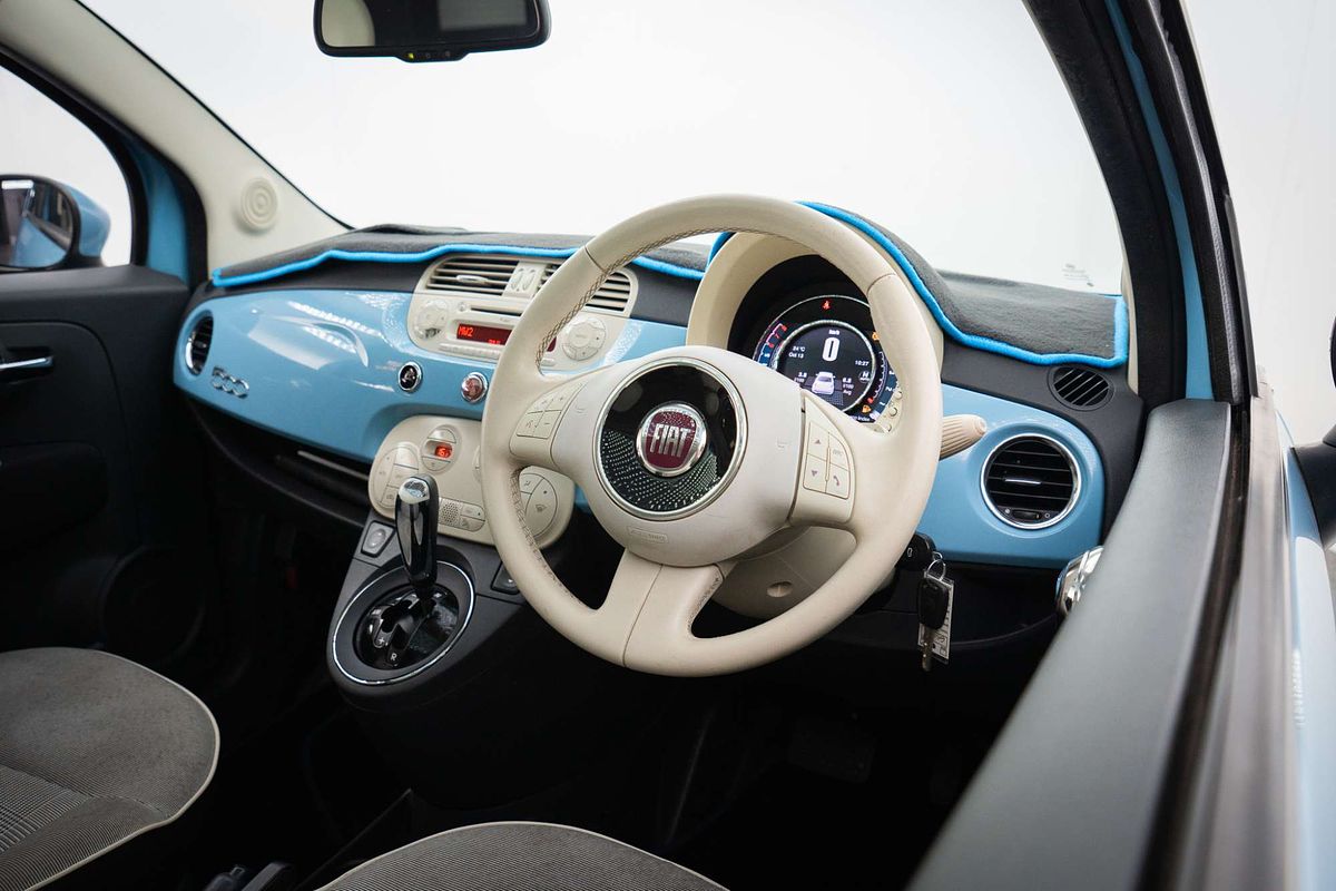 2015 Fiat 500 Lounge Series 3