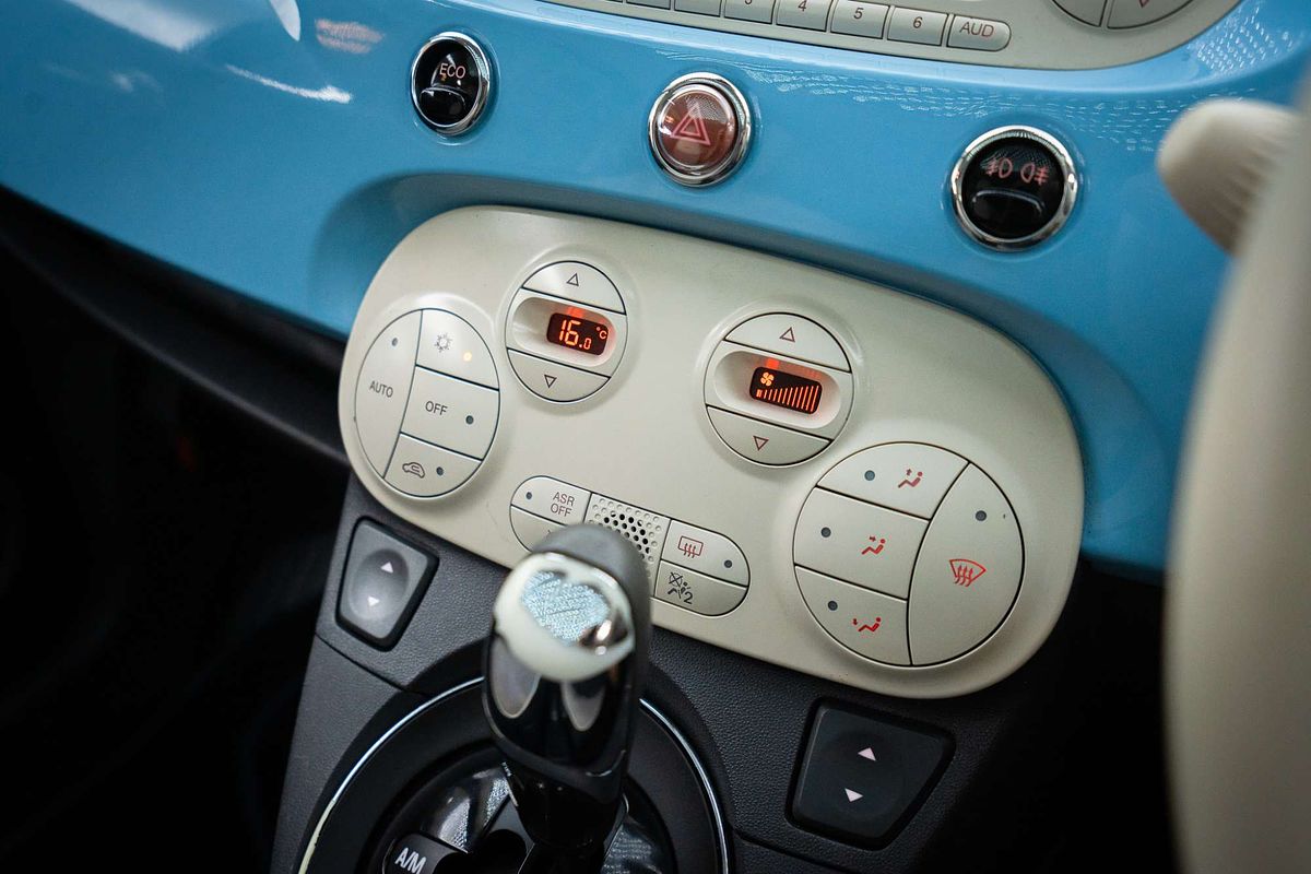 2015 Fiat 500 Lounge Series 3