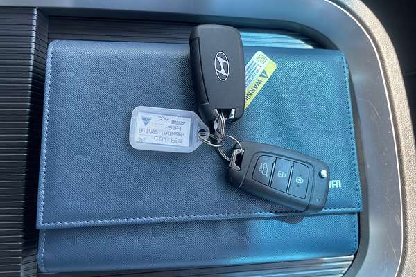 2024 Hyundai STARIA US4.V3