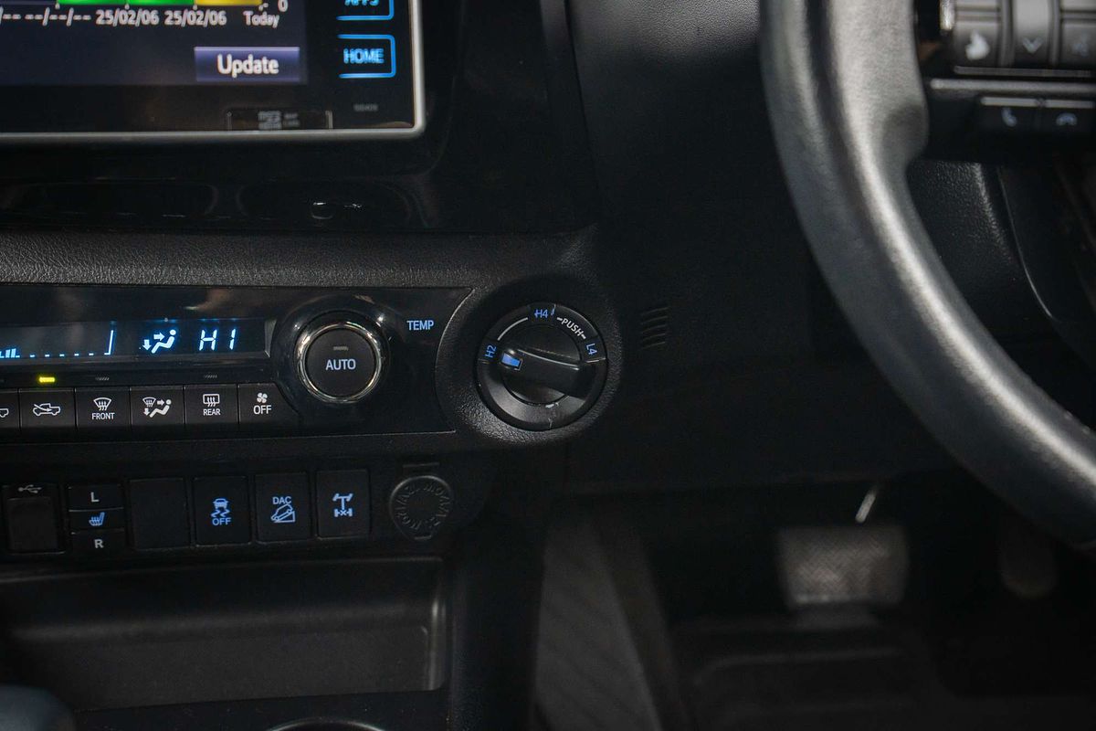 2018 Toyota Hilux Rugged X GUN126R 4X4