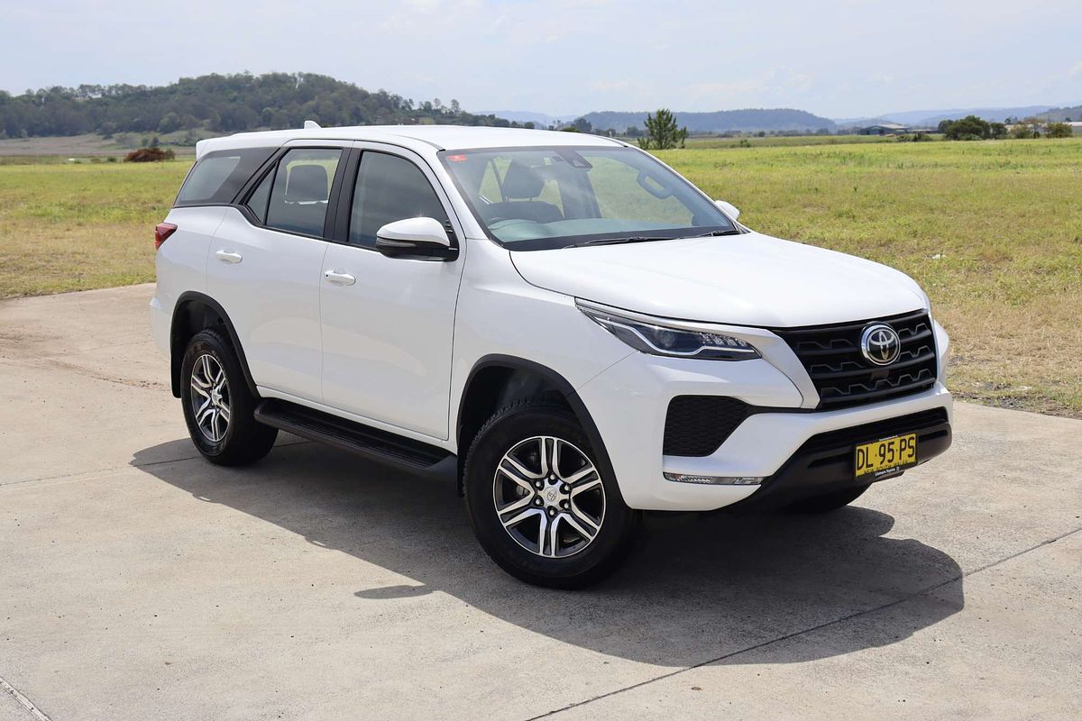2024 Toyota Fortuner GX GUN156R