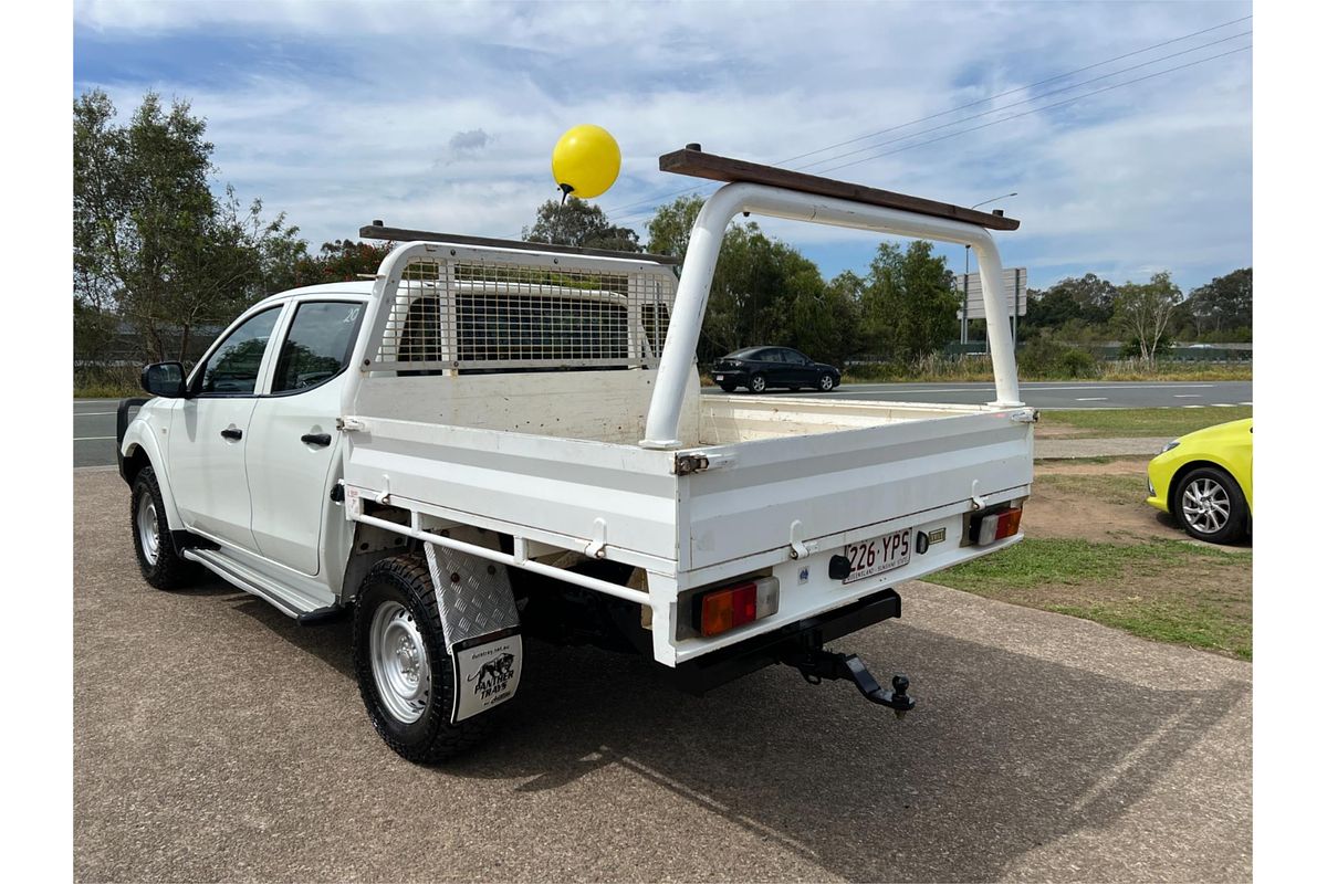 2015 Mitsubishi Triton GLX MQ 4X4